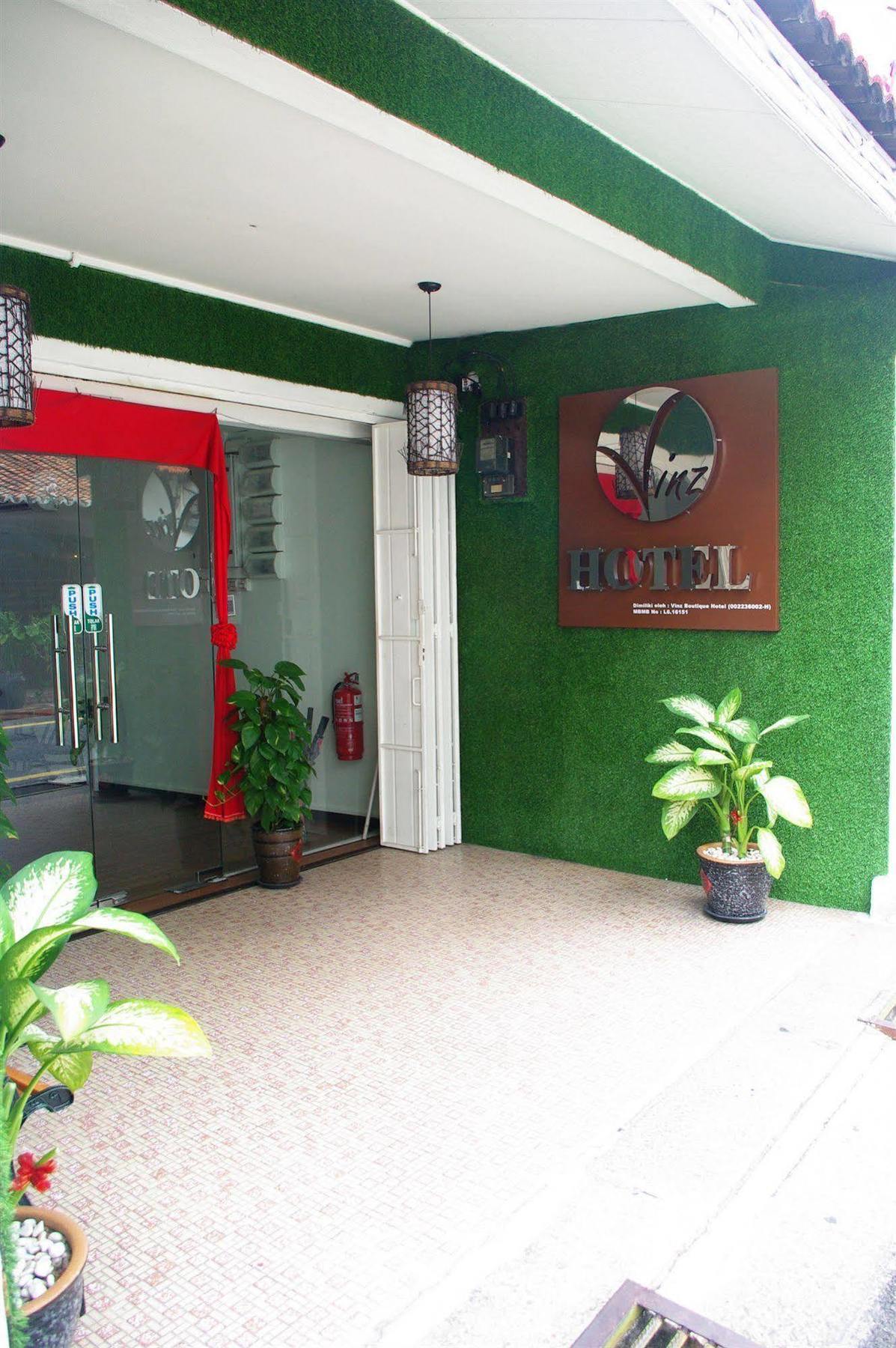 Vinz Hotel Malacca Esterno foto